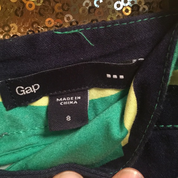 GAP Green Knee Length Skirt with Circle Design - Picture 4 of 5